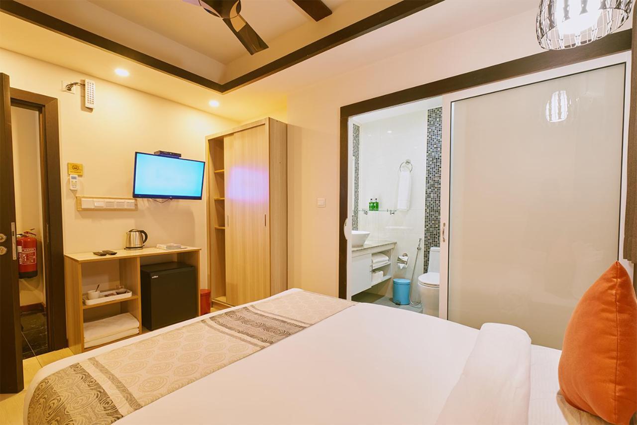 Nb Grand Hotel Hulhumale Exterior photo